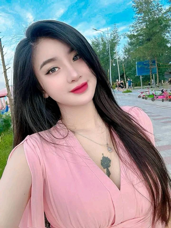 Ảnh Gái K7 Đẹp Nhất Vẻ Đẹp Biển Khơi Hòa Quyện Nét Duyên Dáng Gợi Cảm